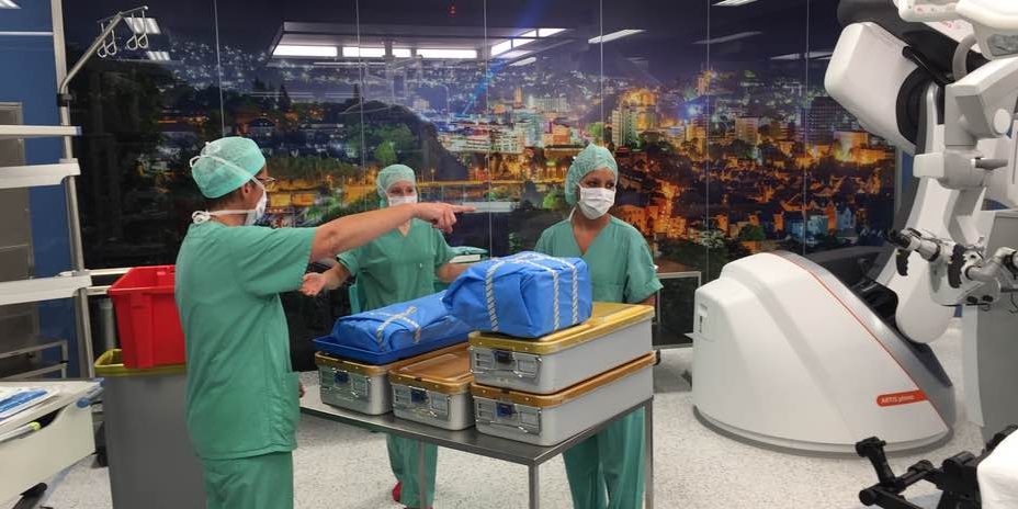 Behandlung eines Aneurysmas in Hybrid OP