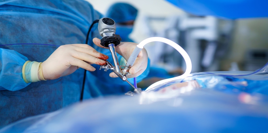 Jannetta OP im Hybrid OP mit Fachwissen und Erfahrung